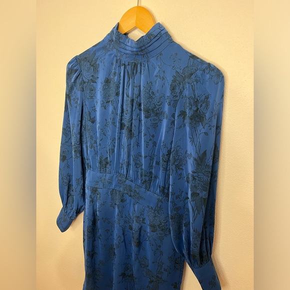 G.P.D. Mirabel Blue Floral Long Sleeve Mini Dress Mock Neck Open Back Size 2 - Picture 6 of 10